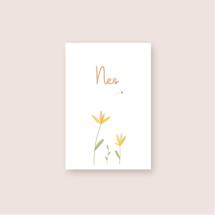 Geboortekaartje met minimalistische bloemen • NES